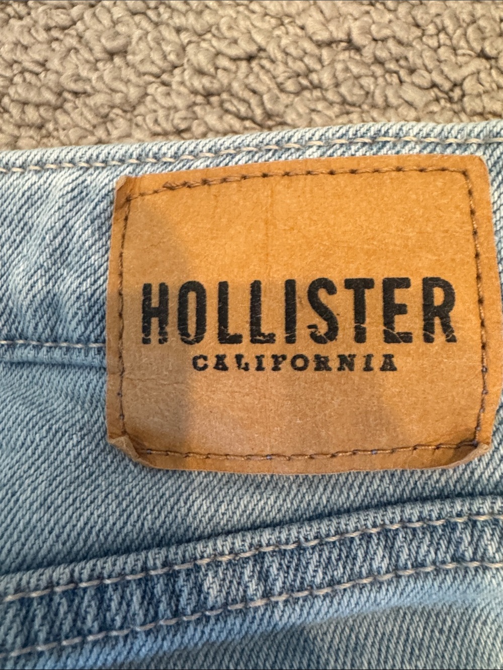 Women's Jeans Bundle - Levi’s, Cotton:On, Hollister, Banana Republic - Picture 8 of 16